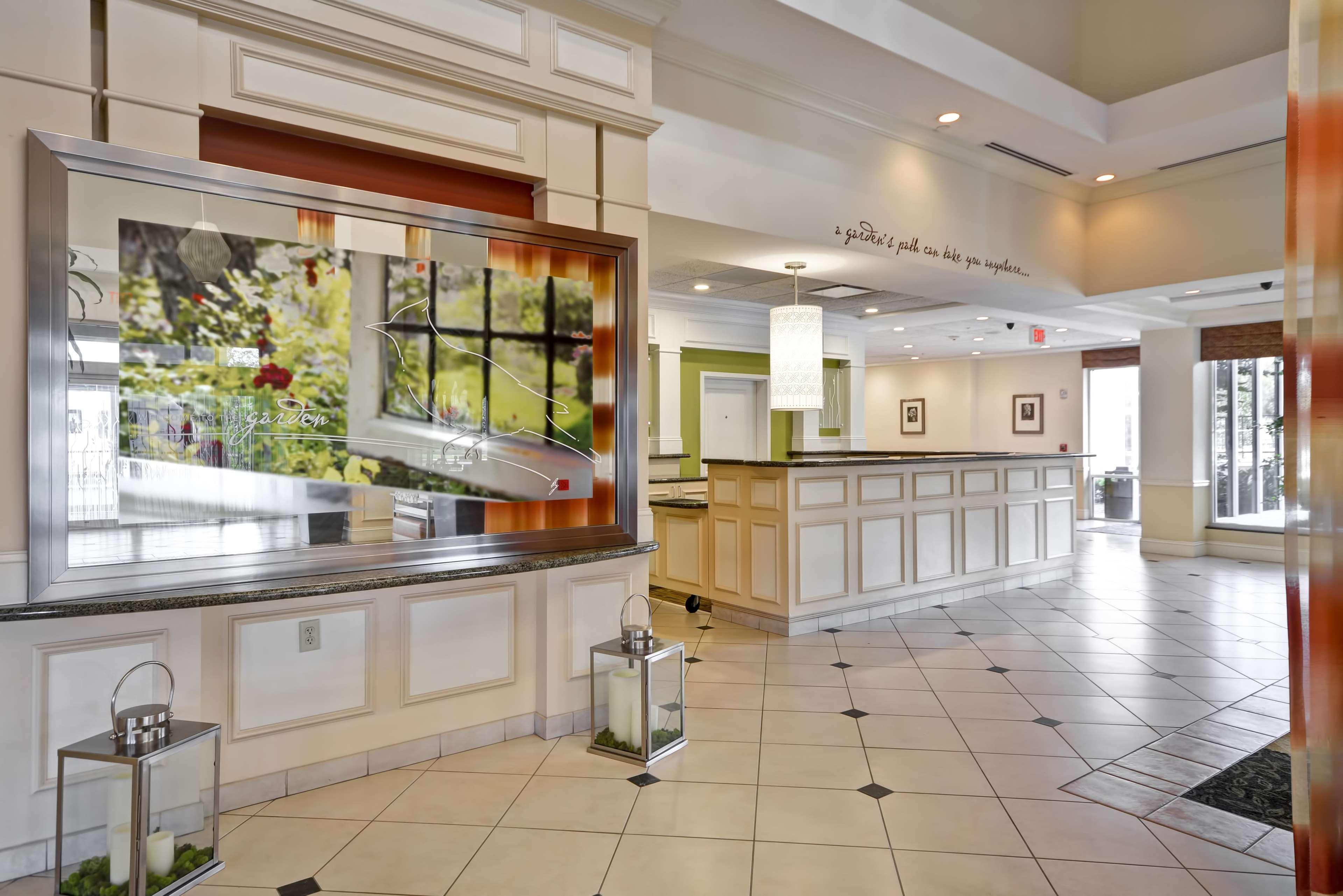 Hilton Garden Inn Tampa Riverview Brandon Exterior photo