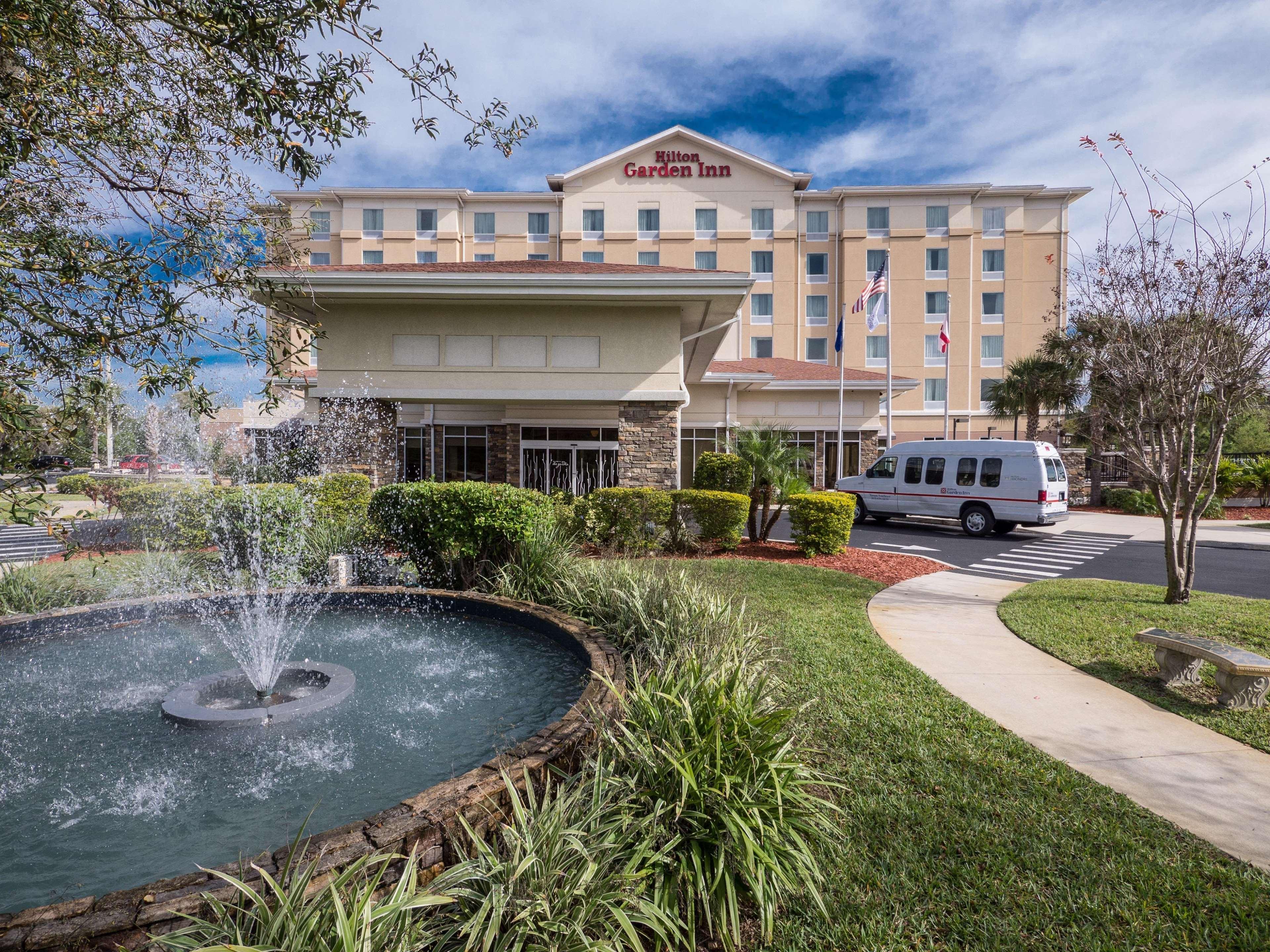 Hilton Garden Inn Tampa Riverview Brandon Exterior photo